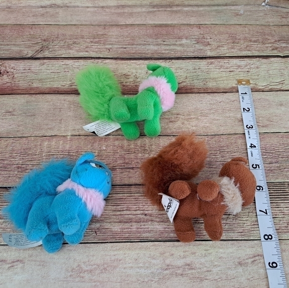 2004 Neopets Lot of 3 Collectible - Picture 2 of 12